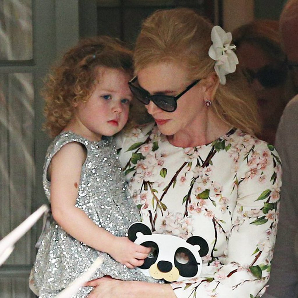 Nicole Kidman and Keith Urban attends her mom and dad 50th wedding anniversary held at the Gunner Barracks tea room, Mosman. Pictured: Nicole Kidman, Keith Urban, Sunday Rose, Faith Margaret Kidman Ref: SPL671902 211213 Picture by: KHAP / Splash News Splash News and Pictures Los Angeles: 310-821-2666 New York: 212-619-2666 London: 870-934-2666 photodesk@splashnews.com Nicole Kidman and Keith Urban attends her mom and dad 50th wedding anniversary held at the Gunner Barracks tea room, Mosman. Pictured: Nicole Kidman, Keith Urban, Sunday Rose, Faith Margaret Kidman Ref: SPL671902 211213 Picture by: KHAP / Splash News Splash News and Pictures Los Angeles: 310-821-2666 New York: 212-619-2666 London: 870-934-2666 photodesk@splashnews.com